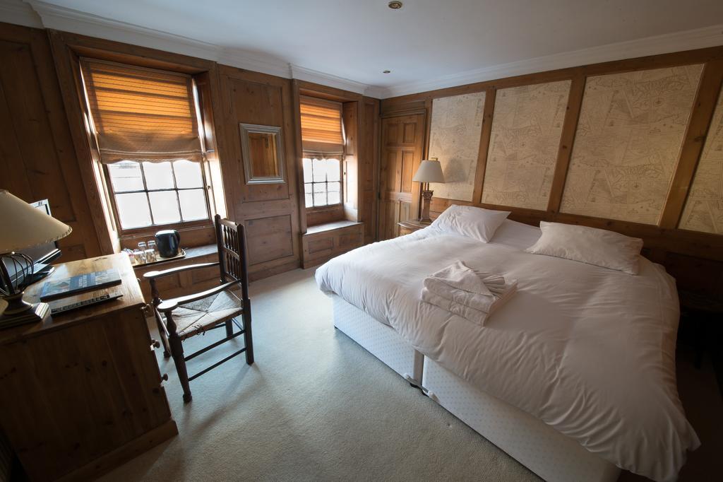 Hewitts Hotel And Restaurant نيوبورت المظهر الخارجي الصورة